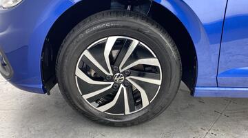 2022 Volkswagen 1.0 TSI Life Euro 6 5-door (Blue) - Image: 34