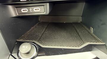 2023 Volkswagen 1.0 TSI Life Euro 6 5-door (Grey) - Image: 12