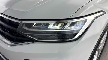 2021 Volkswagen TSI Life Euro 6 5-door (White) - Image: 36