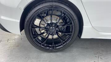 2025 Volkswagen 2.0 TSI R Black Edition DSG 4Motion Euro 6 5-door (White) - Image: 35