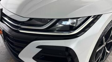 2025 Volkswagen 2.0 TSI R Fastback DSG 4Motion Euro 6 5-door (White) - Image: 45