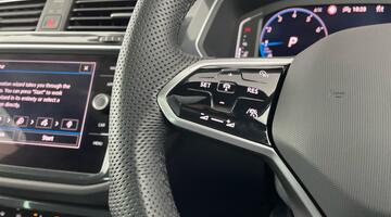 2022 Volkswagen TSI R-Line DSG Euro 6 5-door (Grey) - Image: 12