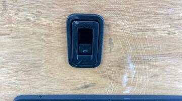 2024 Volkswagen 2.0 TDI T28 Highline DSG FWD SWB Euro 6 5-door (Blue) - Image: 26