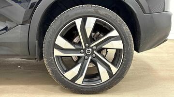 2025 Volvo 2.0 B3 MHEV Ultra Dark DCT Auto Euro 6 5-door (Black) - Image: 20