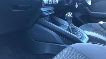 2025 Audi 1.0 TFSI 30 S line Sportback S Tronic Euro 6 5-door (Black) - Image: 13