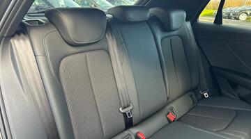 2024 Audi TFSI CoD 35 S line S Tronic Euro 6 5-door (Black) - Image: 11