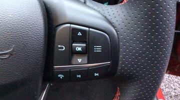 2025 Ford 2.5h Duratec ST-Line X CVT Euro 6 5-door (Red) - Image: 18