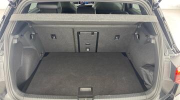 2025 Volkswagen TSI R-Line Euro 6 5-door (Black) - Image: 27