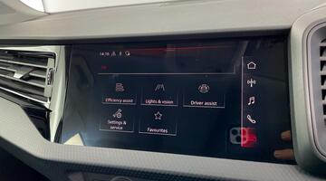 2022 Audi 1.0 TFSI 25 Technik Sportback Euro 6 5-door (White) - Image: 13