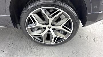 2022 SEAT 2.0 TDI FR Sport Euro 6 5-door (Black) - Image: 38