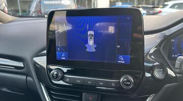 2024 Ford 1.0T EcoBoost MHEV ST-Line DCT Euro 6 5-door (White) - Image: 32