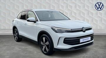 2025 Volkswagen ETSI MHEV Match DSG Euro 6 5-door (White) - Image: 1