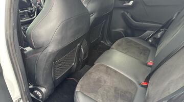 2023 Ford EcoBoost ST Euro 6 5-door (White) - Image: 17