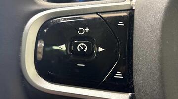 2025 Volvo 2.0 T8 18.8kWh Ultra Dark Auto 4WD Euro 6 5-door (Silver) - Image: 31