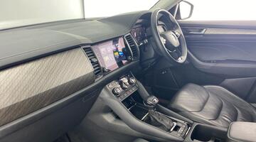 2023 Škoda TSI ACT SE L Executive DSG Euro 6 5-door (7 Seat) (Black) - Image: 3