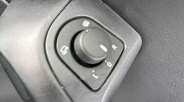 2022 SEAT 2.0 TDI FR Sport Euro 6 5-door (Black) - Image: 24