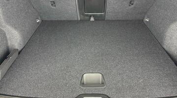 2021 Volvo 2.0 B4 MHEV Inscription Auto Euro 6 5-door (Grey) - Image: 16