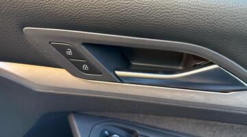 2022 Volkswagen TSI Life Euro 6 5-door (Grey) - Image: 21