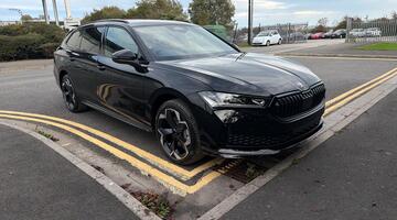 2025 Škoda 2.0 TSI SportLine DSG Euro 6 5-door (Black) - Image: 15