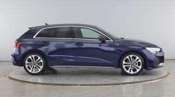 2025 Audi TFSI 35 S line Sportback S Tronic Euro 6 5-door (Blue) - Image: 4