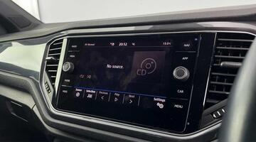 2020 Volkswagen TSI EVO R-Line Euro 6 5-door (Multicolour) - Image: 15