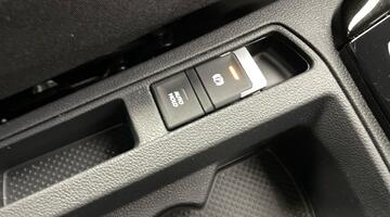 2022 Volkswagen TSI R-Line DSG Euro 6 5-door (Red) - Image: 22