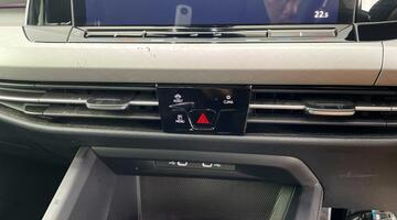 2023 Volkswagen TSI Life Euro 6 5-door (Blue) - Image: 13