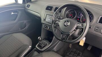 2017 Volkswagen TSI BlueMotion Tech Match Edition Euro 6 3-door (Black) - Image: 6