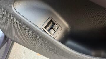 2025 CUPRA EHybrid 25.8kWh VZ2 DSG Euro 6 5-door (Purple) - Image: 20