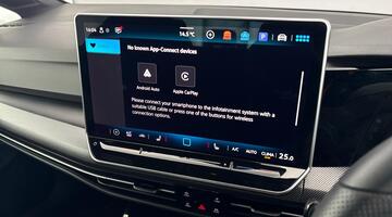 2025 Volkswagen TSI Black Edition Euro 6 5-door (Grey) - Image: 17