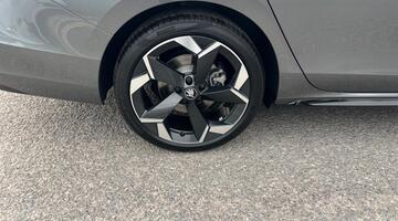 2025 Škoda TSI e-TEC MHEV SportLine DSG Euro 6 5-door (Grey) - Image: 13