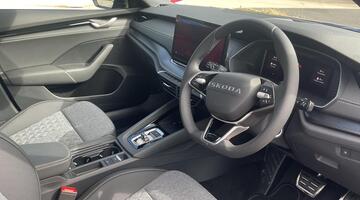 2025 Škoda TSI e-TEC MHEV ACT SportLine DSG Euro 6 5-door (Blue) - Image: 6