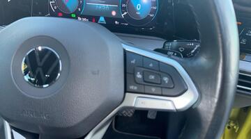 2020 Volkswagen ETSI MHEV Style DSG Euro 6 5-door (Yellow) - Image: 24