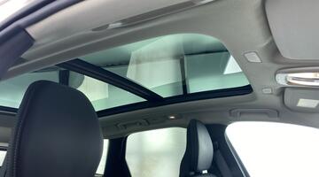 2025 Volvo 2.0 T8 18.8kWh Ultra Bright Auto Euro 6 5-door (Unlisted) - Image: 17