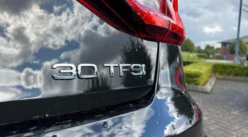 2025 Audi 1.0 TFSI 30 S line Sportback S Tronic Euro 6 5-door (Black) - Image: 18