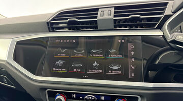 2022 Audi TFSIe 45 Technik S Tronic Euro 6 5-door 13kWh (White) - Image: 18