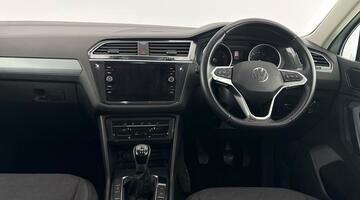 2021 Volkswagen TSI Life Euro 6 5-door (White) - Image: 8