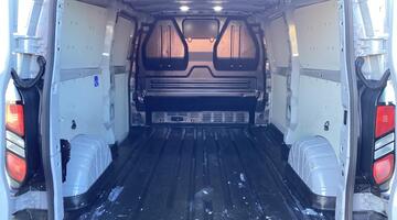 2025 Ford 2.0 320 EcoBlue Trail LH1 Euro 6 5-door (Grey) - Image: 17