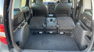 2017 Škoda TSI SE L Drive Outdoor DSG Euro 6 5-door (Grey) - Image: 43