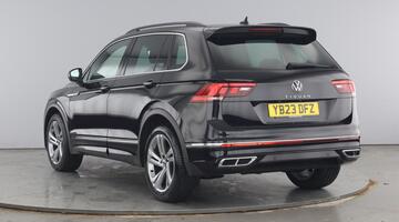 2023 Volkswagen TSI R-Line Edition DSG Euro 6 5-door (Black) - Image: 3