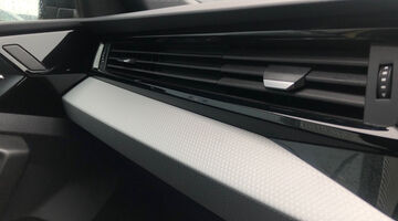 2022 Audi 1.0 TFSI 30 Black Edition Sportback Euro 6 5-door (Yellow) - Image: 39