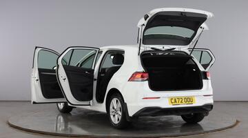2022 Volkswagen TSI Life Euro 6 5-door (White) - Image: 11