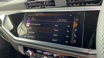 2025 Audi TFSI CoD 35 Black Edition S Tronic Euro 6 5-door (Blue) - Image: 22