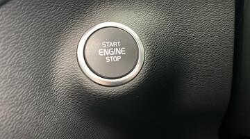 2025 Volvo 2.0 B4 MHEV Ultra Dark DCT Auto Euro 6 5-door (Grey) - Image: 30