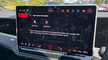 2025 Volkswagen ETSI MHEV R-Line DSG Euro 6 5-door (Black) - Image: 17