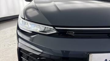 2025 Volkswagen TSI R-Line Euro 6 5-door (Grey) - Image: 40