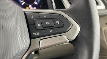 2024 Volkswagen 2.0 TSI Coast DSG Euro 6 4-door (Black) - Image: 24