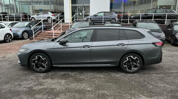 2025 Volkswagen ETSI MHEV R-Line DSG Euro 6 5-door (Grey) - Image: 41