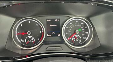 2020 Volkswagen 2.0 TDI Coast DSG Euro 6 4-door (Multicolour) - Image: 37