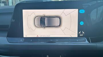 2022 Volkswagen TSI Style Euro 6 5-door (Red) - Image: 33